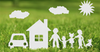 En kombinerad bild av ett foto på en gräsmatta och en illustration i vitt på en bil, ett hus och en familj.